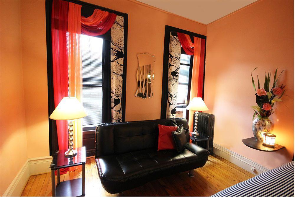 The International Cozy Inn Ню Йорк Екстериор снимка