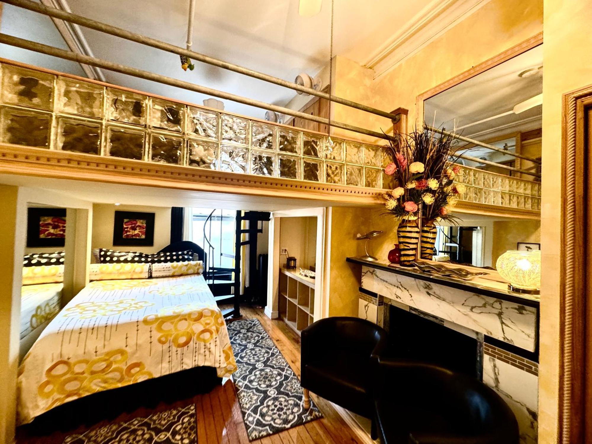 The International Cozy Inn Ню Йорк Екстериор снимка
