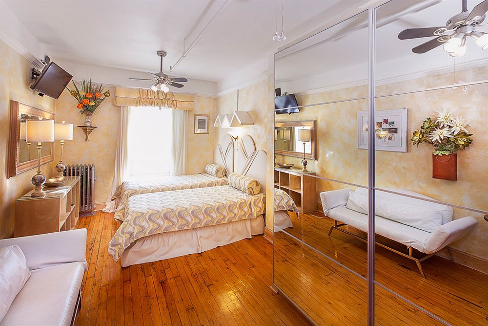 The International Cozy Inn Ню Йорк Екстериор снимка