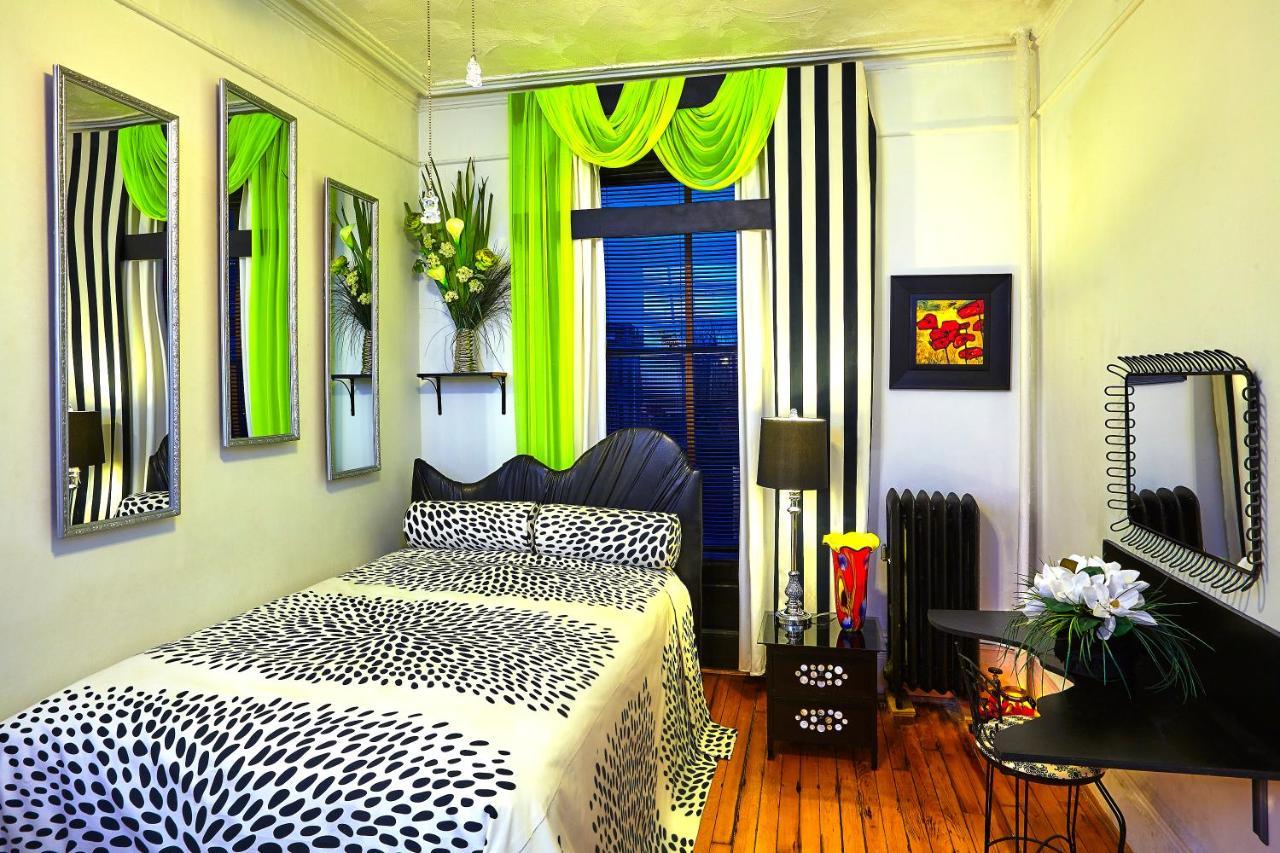 The International Cozy Inn Ню Йорк Екстериор снимка